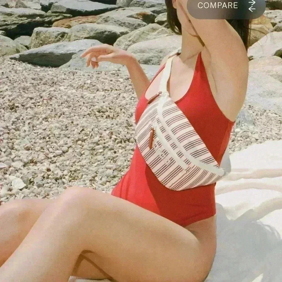 Caraa Beach Sling Small Bag in Nautical New - Picture 7 of 7